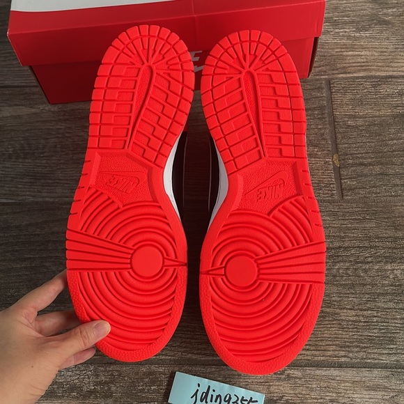 Nike Dunk Hi Youth/Women’s Sneakers - Picture 6 of 8